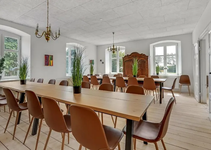 Niki - 15km From The Sea By Interhome *